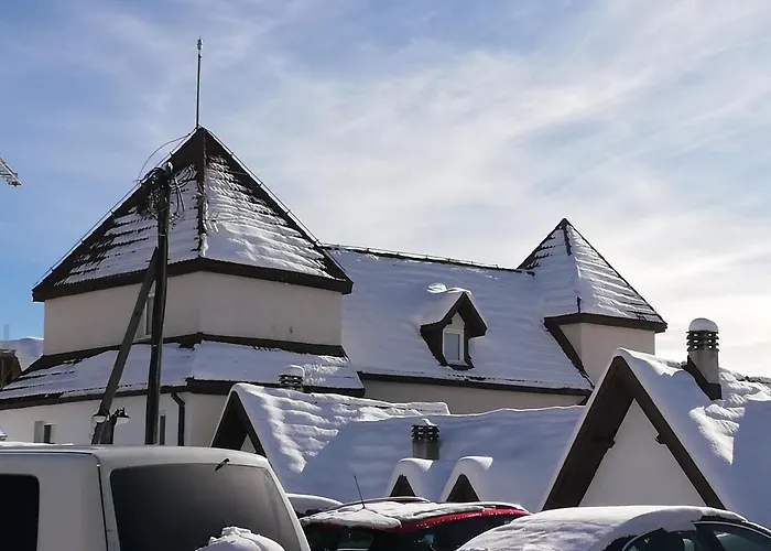 Kraljeva Dolina 아파트